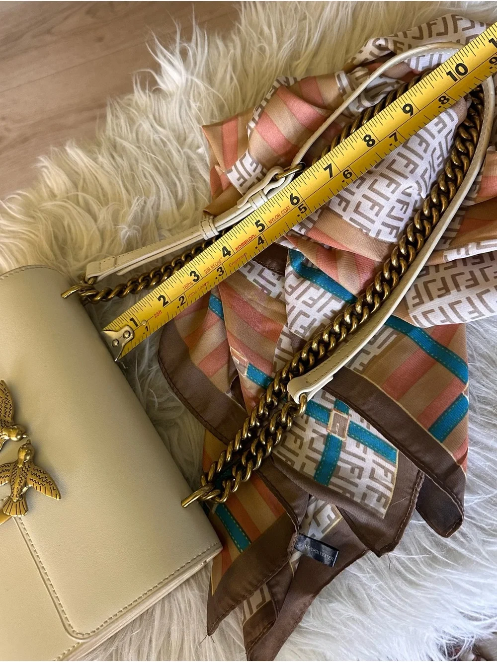 ✨Authentic Pinko Genuine Leather Crossbody in White & Gold, Stunning Condition✨